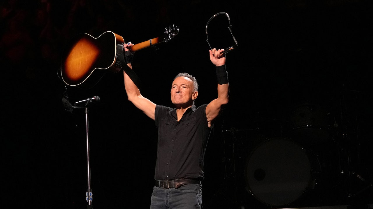 Bruce Springsteen Day telah diumumkan di New Jersey.

 – Warungku Terkini