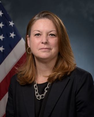 قانون سازوں کا سیکرٹ سروس کی ڈائریکٹر سے مستعفی ہونے کا مطالبہ – warungku – Warungku Terkini