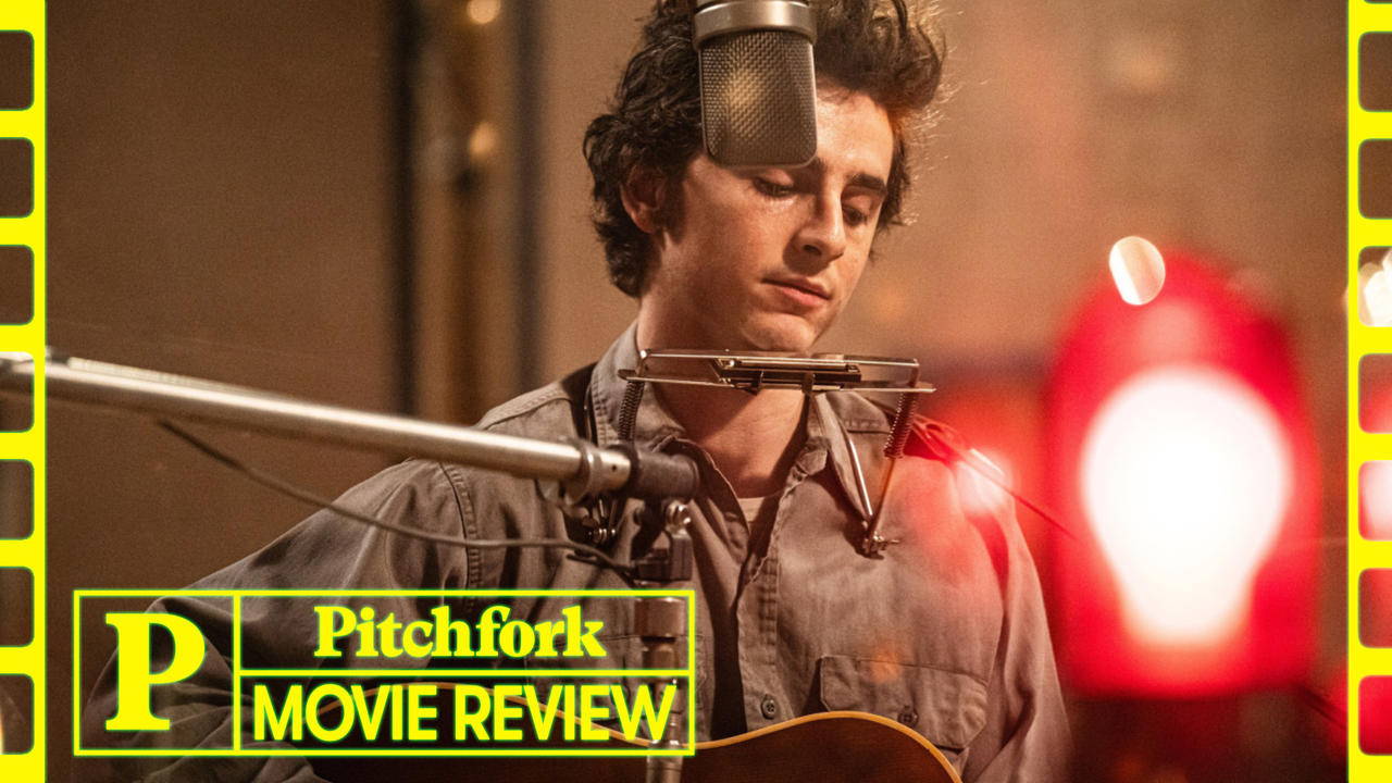A Complete Unknown Review: A Flimsy Slice of Bob Dylan – Warungku Terkini